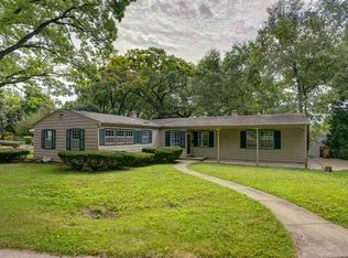 6025 Greentree Rd, Madison, WI 53711