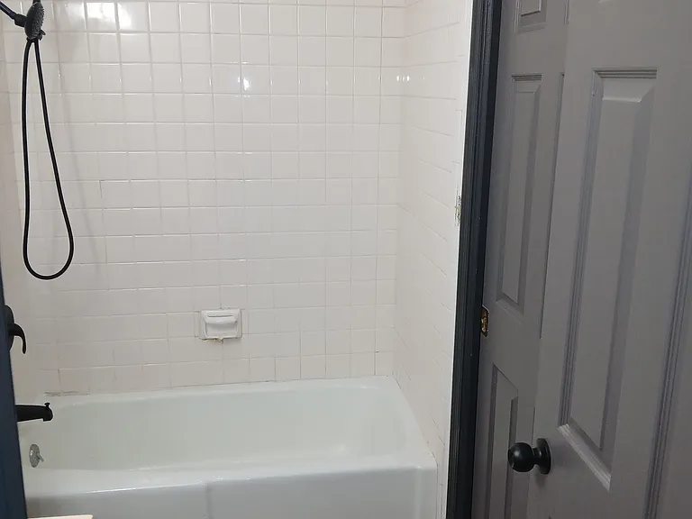 2531 Woodlawn Dr — Photo 5
