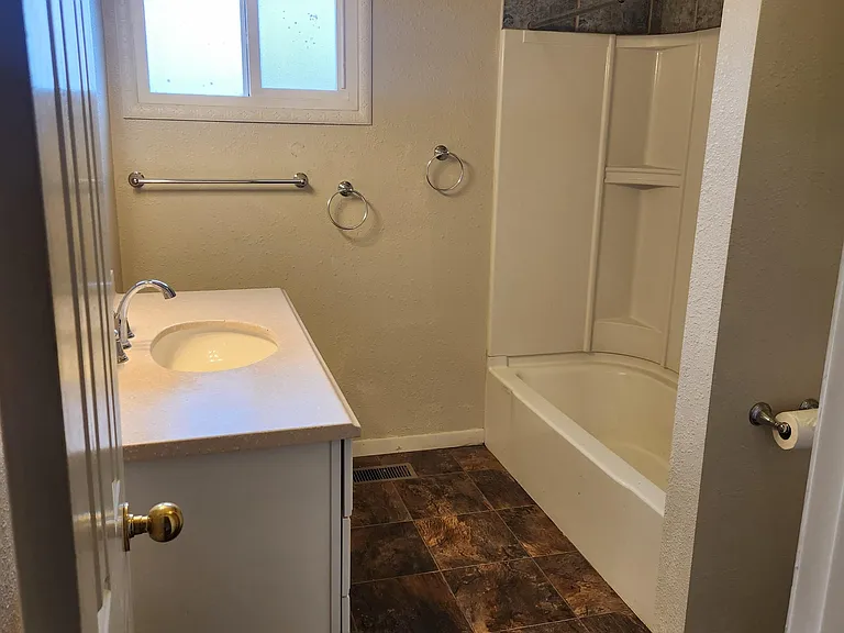 Full bath