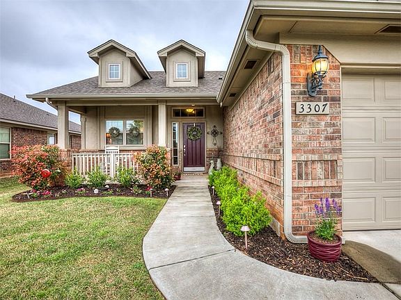 2nd image of 3307 Bergen Peak Dr