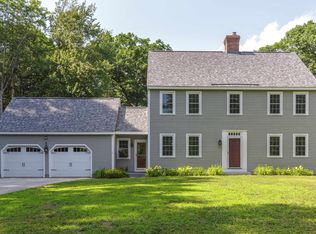 90 Deer Run, Henniker, NH 03242