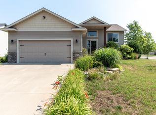 5385 Florence Dr NW, Rochester, MN 55901