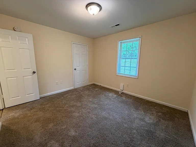 111 McConville Rd #B — Photo 25