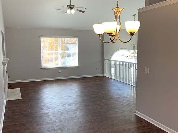 4th image of 7449 Salmon Ln