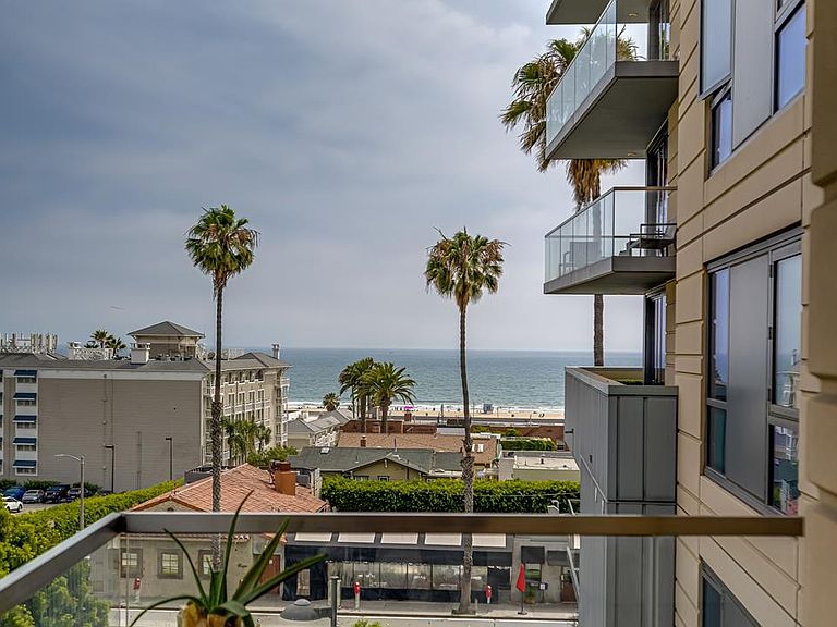 1755 Ocean Ave Santa Monica, CA, 90401 Apartments for Rent Zillow