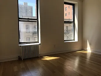 Rented by Urban Real Estate Inc