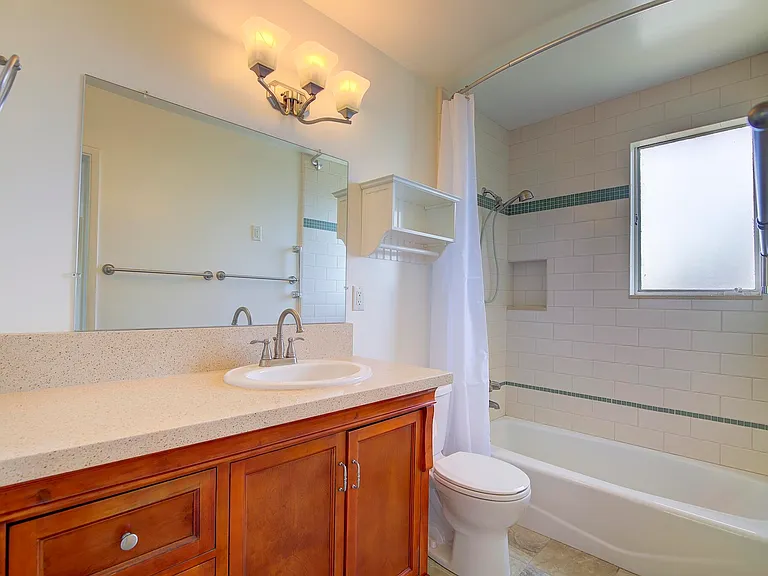 1802 Loma St — Photo 20