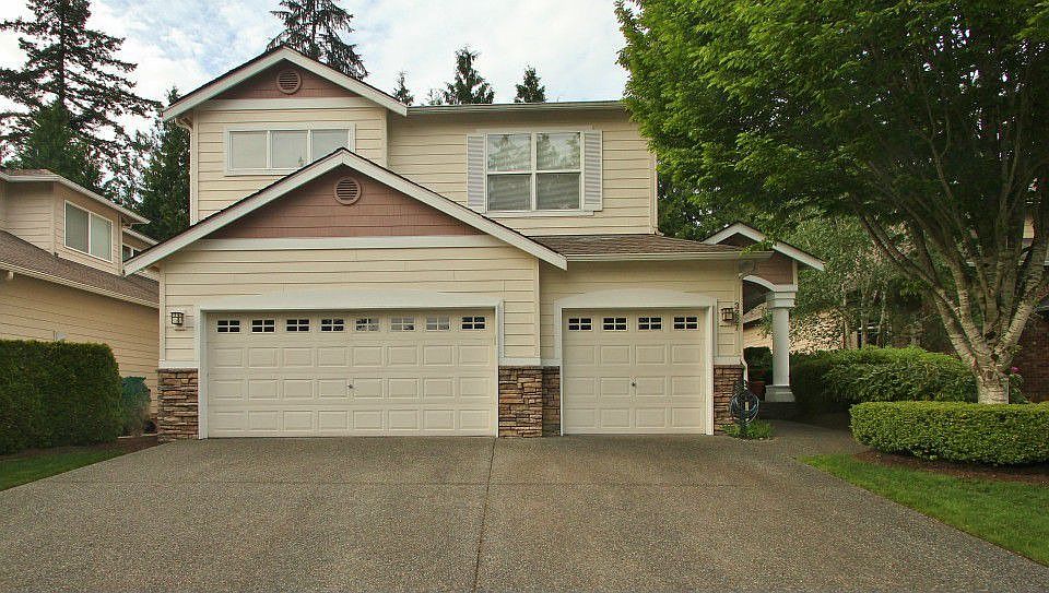 1st image of 3227 162nd Pl SE