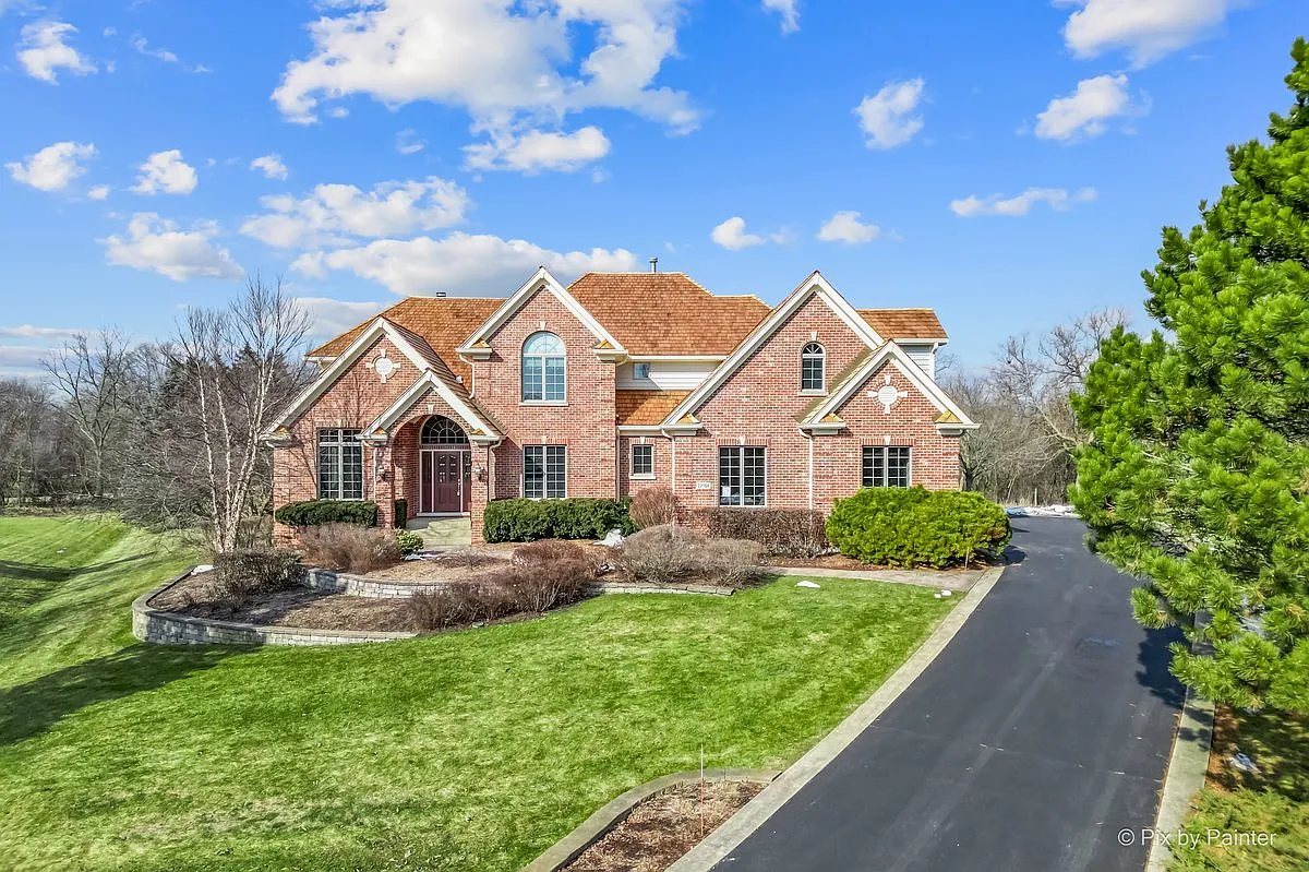 23186 Gray Barn Ct photo 1