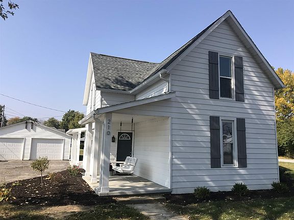 2nd image of 210 N Main St