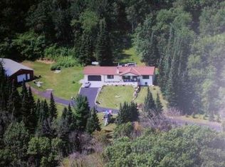 N3188 Heintz Rd, Poynette, WI 53955