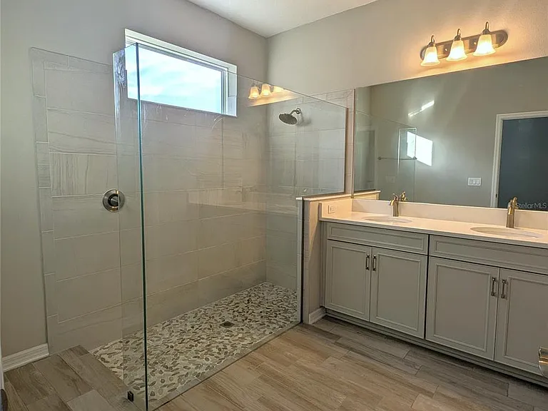 8545 Cache Dr — Photo 15