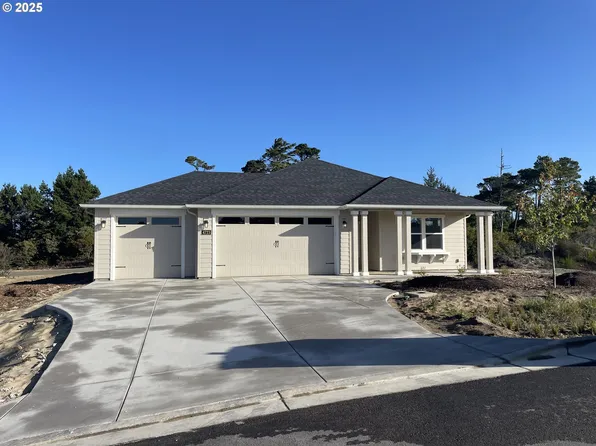 4723 Stonefield, Florence, OR 97439