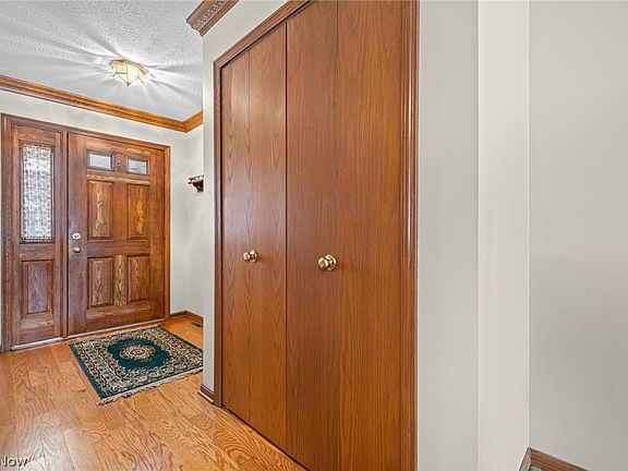 5th image of 181 Park Place Dr