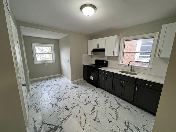 2nd image of 116 Norwood St #3