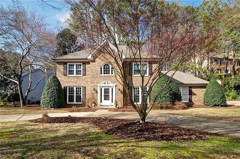 1st image of 3161 Oak Springs Way