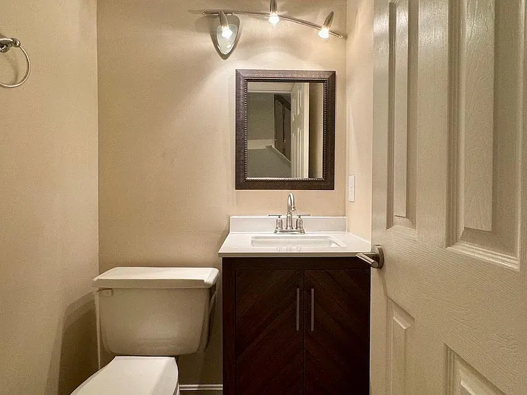 20333 Pleasant Ridge Dr — Photo 8