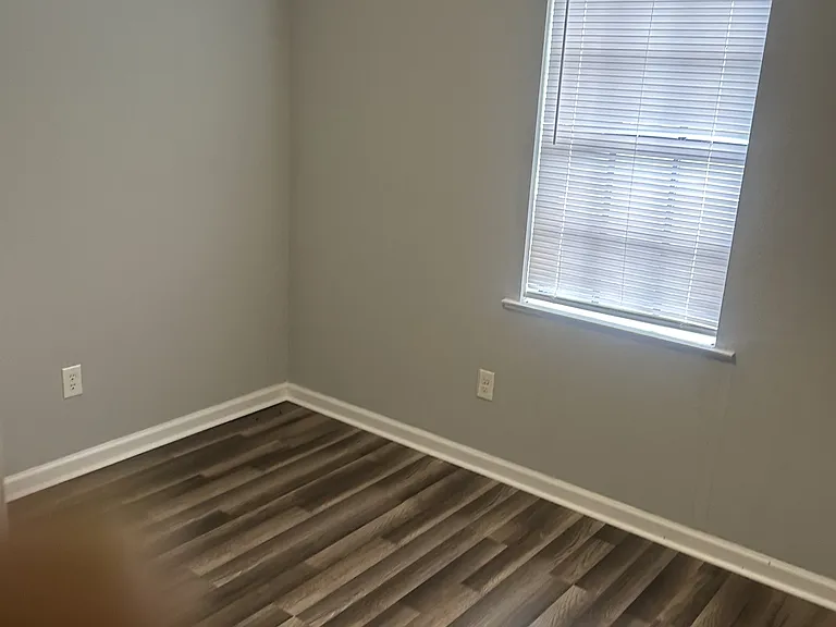 821 W Edgemont Ave #823 — Photo 3