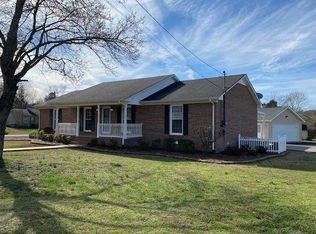 301 Southview Dr, Shelbyville, TN 37160