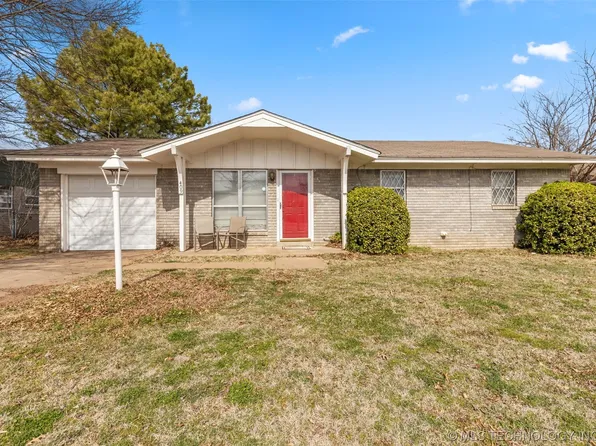 409 Angus Dr, Sand Springs, OK 74063