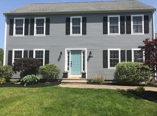 484 Bushee Rd, Swansea, MA 02777
