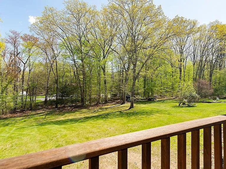 1196 State Rd — Photo 14
