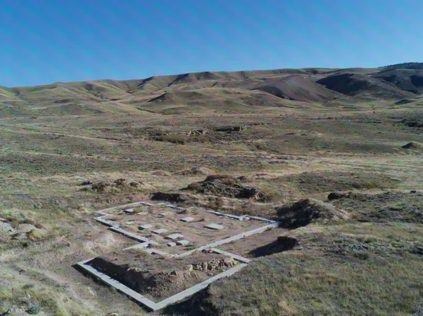 1901 Cold Springs Rd, Douglas, WY 82633