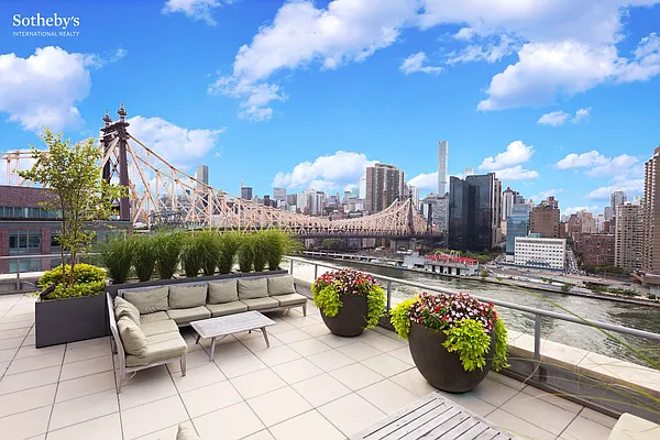 Rented by Sotheby's International Realty | media 5