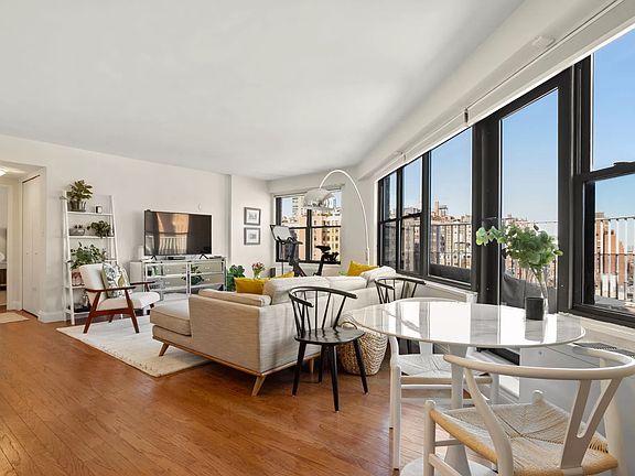5th image of 120 E 90th St APT 16D