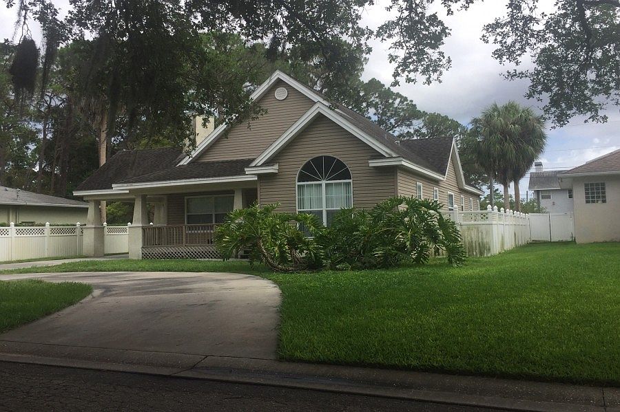 182 69th Ave N, Saint Petersburg, FL 33702 | Zillow