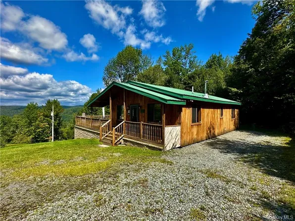842 Hunter Lake Road, Parksville, NY 12768