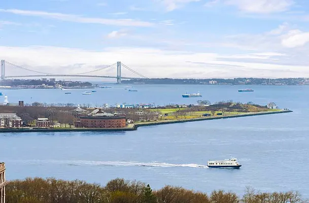 Rented by Corcoran | media 37