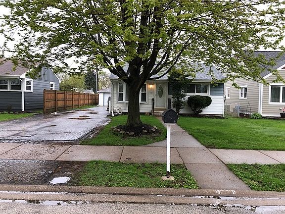2nd image of 9620 S Nashville Ave