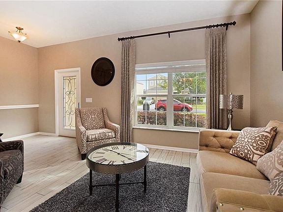 5th image of 4329 Highcroft Dr