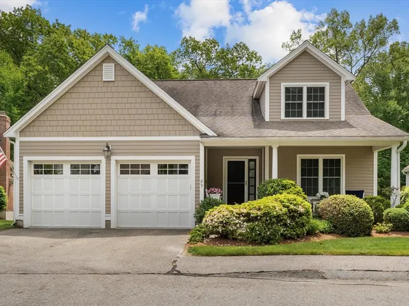89 Cortland Dr, North Andover, MA 01845