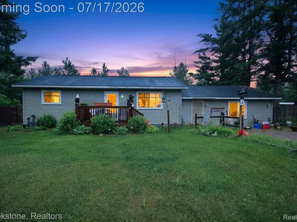 22709 Pleasant Valley Rd, Hillman, MI 49746