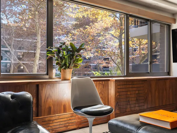 66 Frankfort Street image 2 of 6