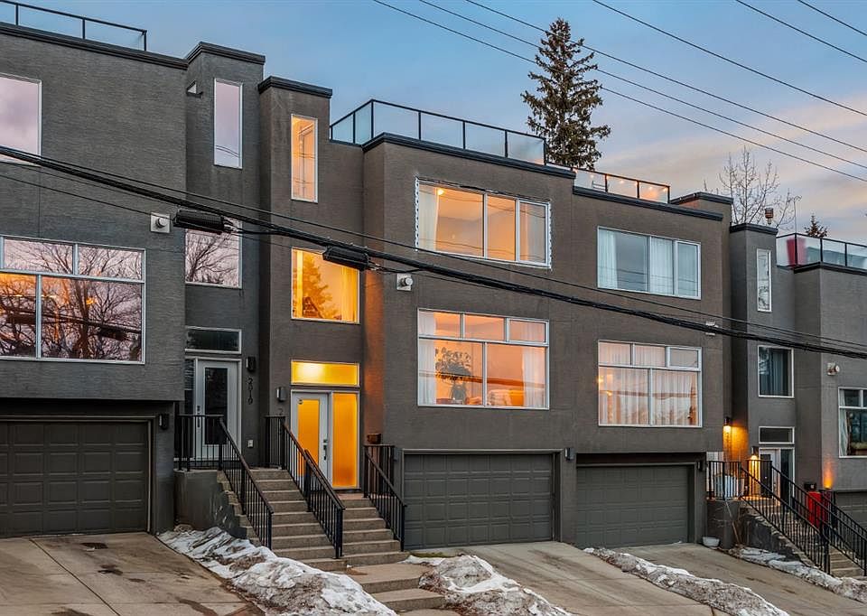 1st image of 2915 E 17th St SW