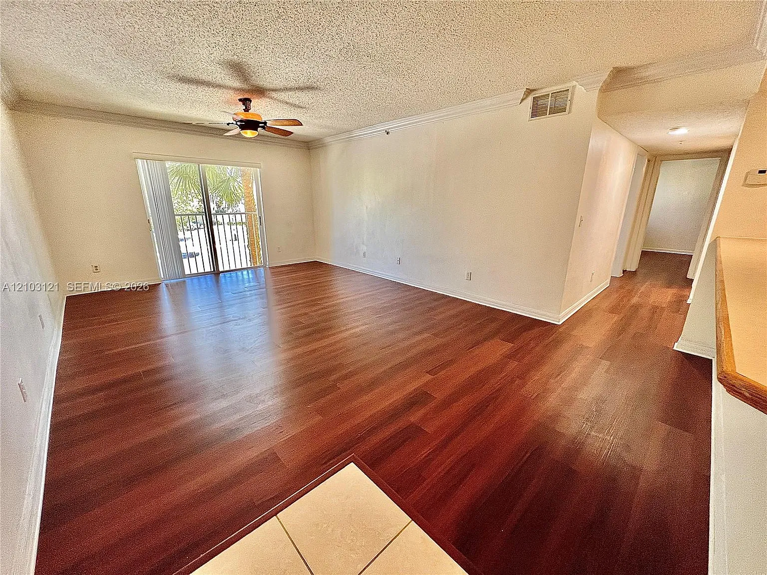 9905 Westwood Dr — Photo 3