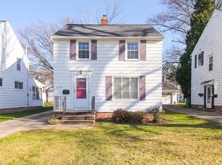 1049 Avondale Rd, South Euclid, OH 44121