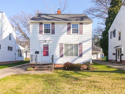 1049 Avondale Rd, South Euclid, OH, 44121