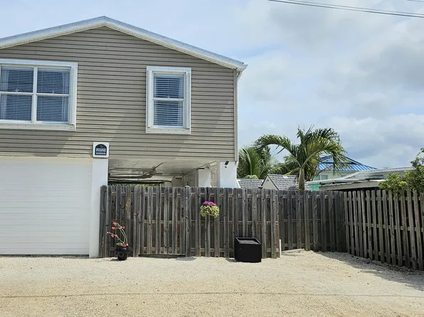 25121 Center St, Summerland Key, FL 33042