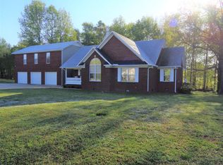 173 Timberline Dr, Lawrenceburg, TN 38464