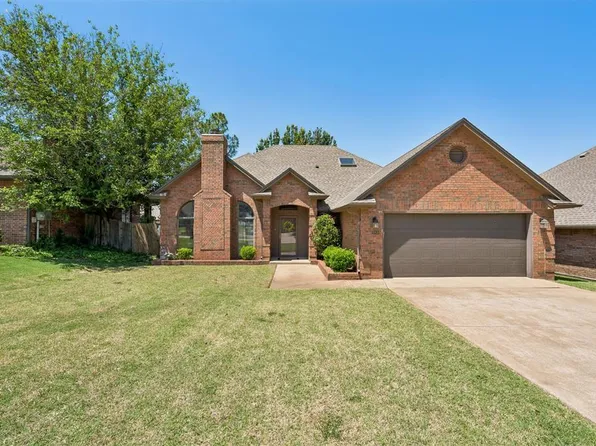 1809 Courtney Ln, Edmond, OK 73013