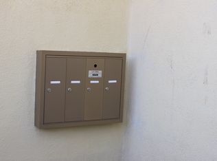 4615 S Hoover St APT 2, Los Angeles, CA 90037