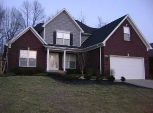 7215 Oakburn Dr, Louisville, KY 40258
