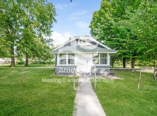 1706 Fremont St, South Bend, IN 46628