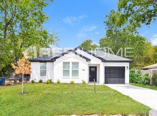 9557 Rylie Crest Dr, Dallas, TX 75217