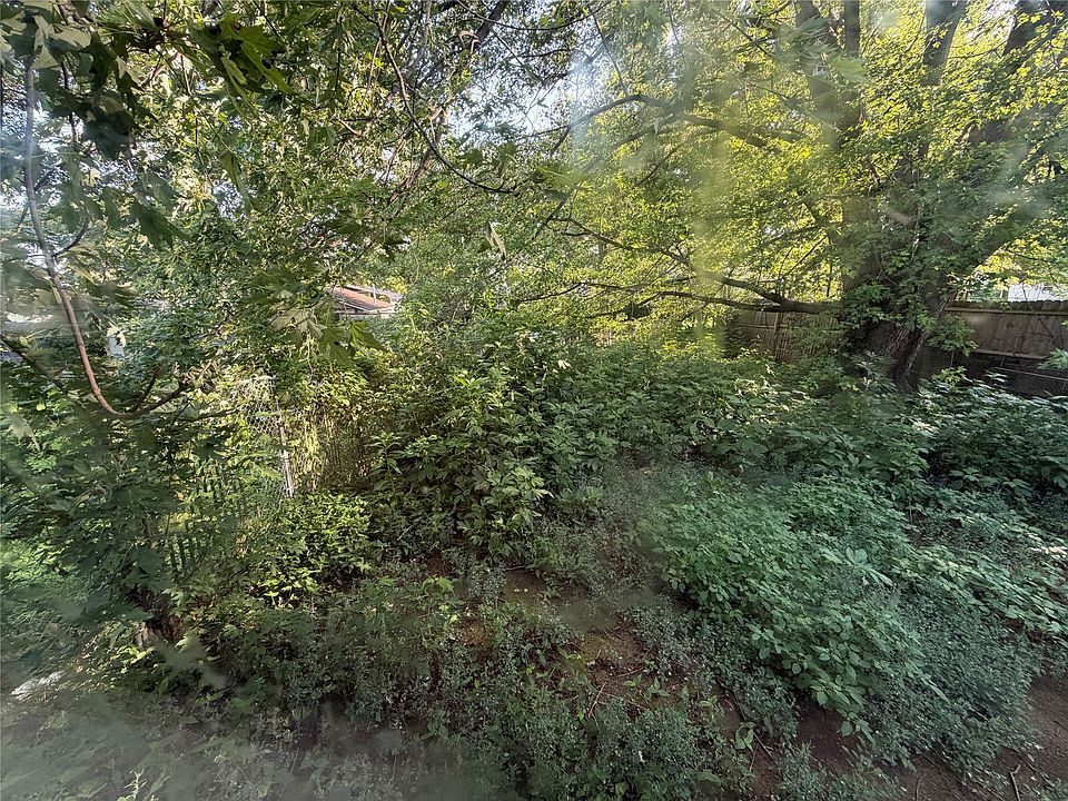 2nd image of 655 Jalea St