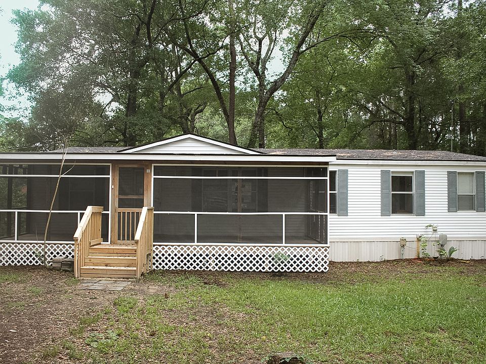 1st image of 745 Rio Vista Ln